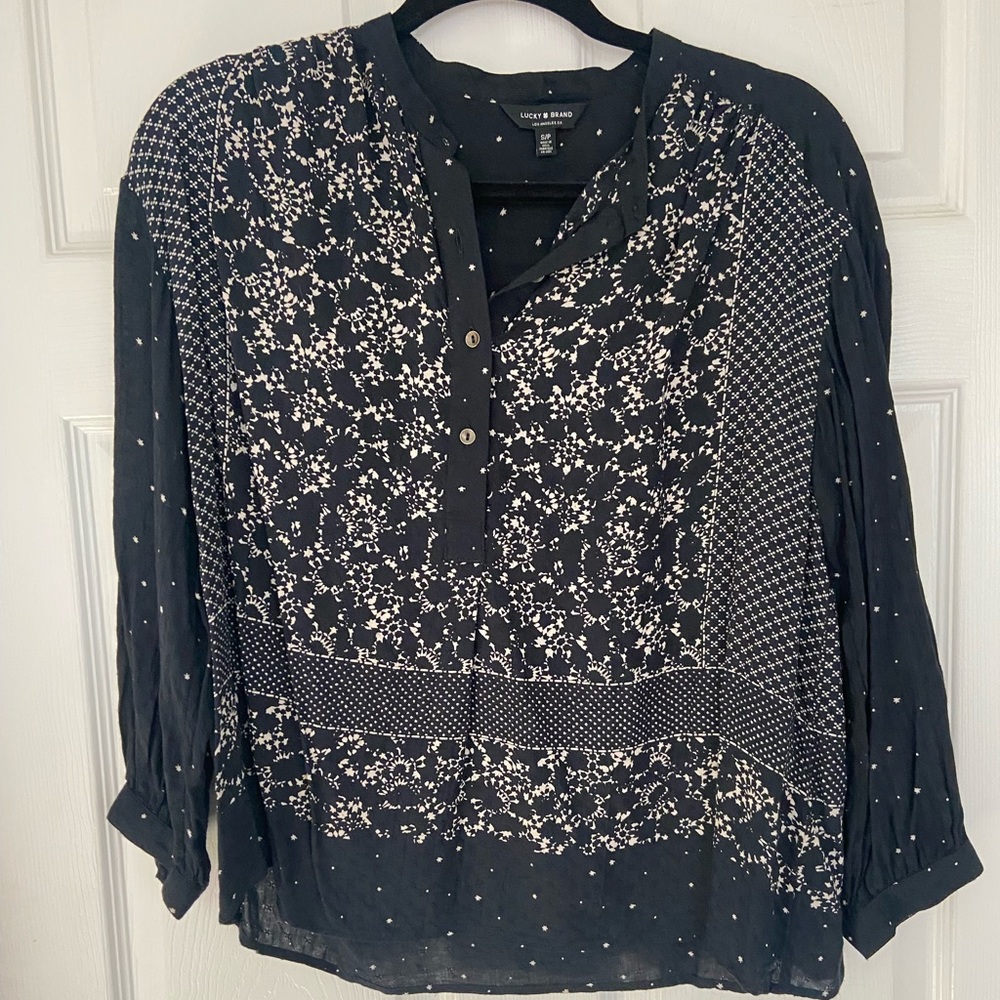 Lucky navy blue and white cotton top